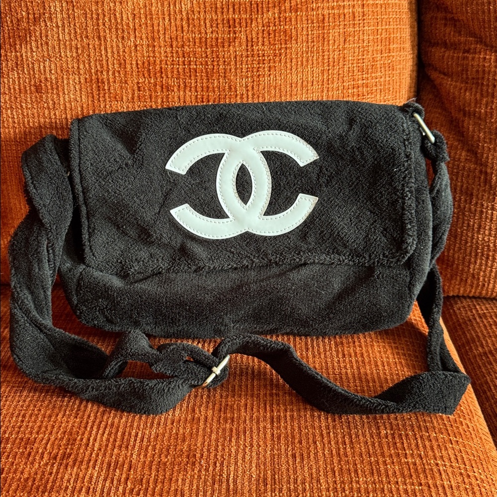 Black and White Terry Cloth Shoulder Bag